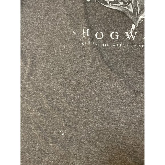 Harry Potter Hogwarts Crest Shirt Loot Crate Size Large Wizarding World Fantasy - Picture 4 of 9